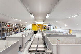 辦公室玻璃隔斷為何深受企業(yè)青睞